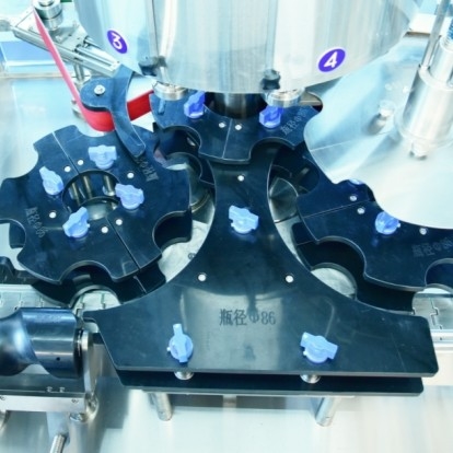 8 Kepala Mesin Penutup Otomatis FX-8AS 4.0KW 100ml-1L High Speed Pick And Place