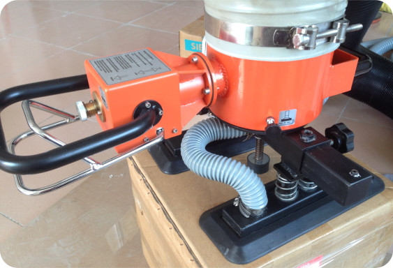 EMLH1202550 Sistem Pengangkat Vakum 2800mm*270° Area Kerja Sektor dengan Alloy Aluminium Rail